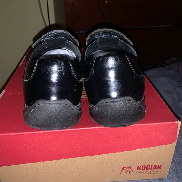 Kenneth Cole New York w/ Silver technology Blk Patented Leather shoes main image 7
